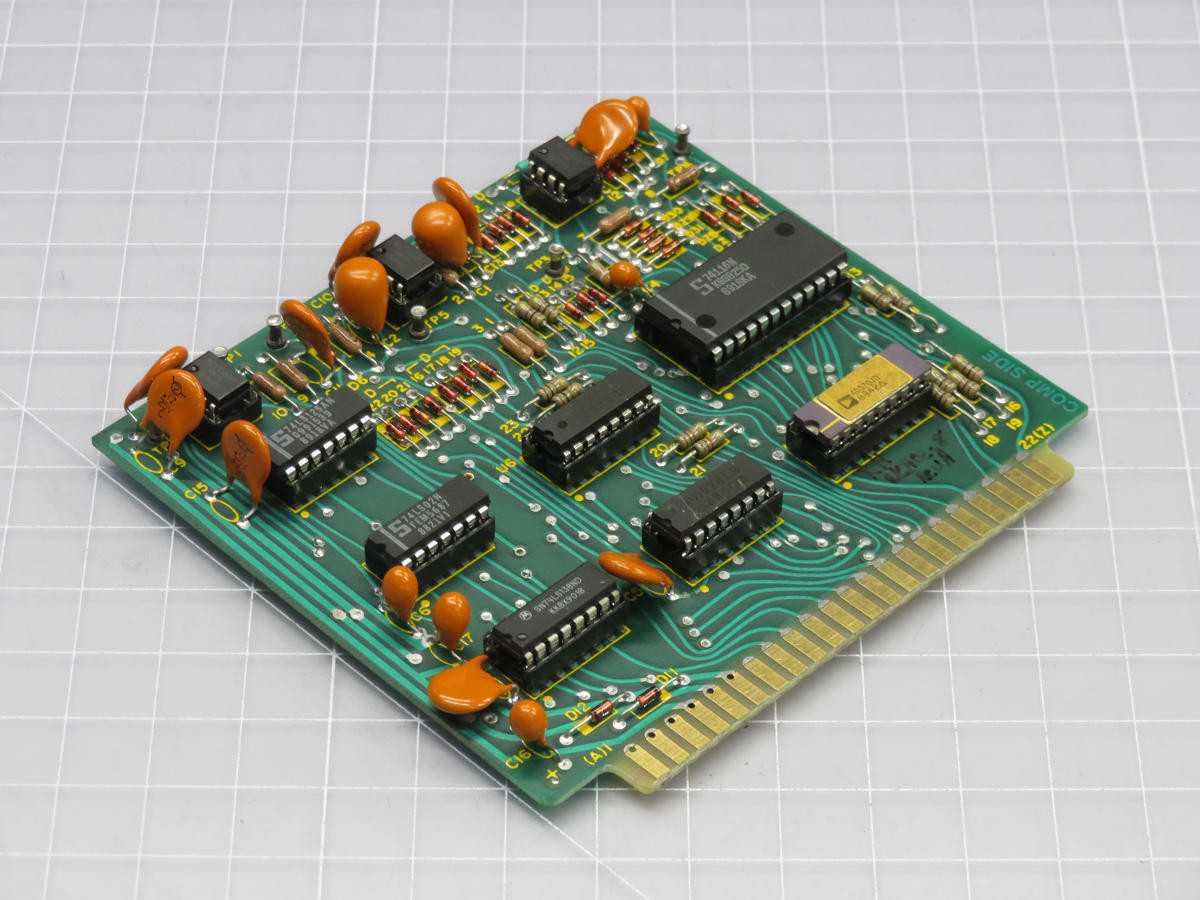 DYNATRON 100-6328 INTERFACE BOARD T221036 - PCB CIRCUIT BOARDS