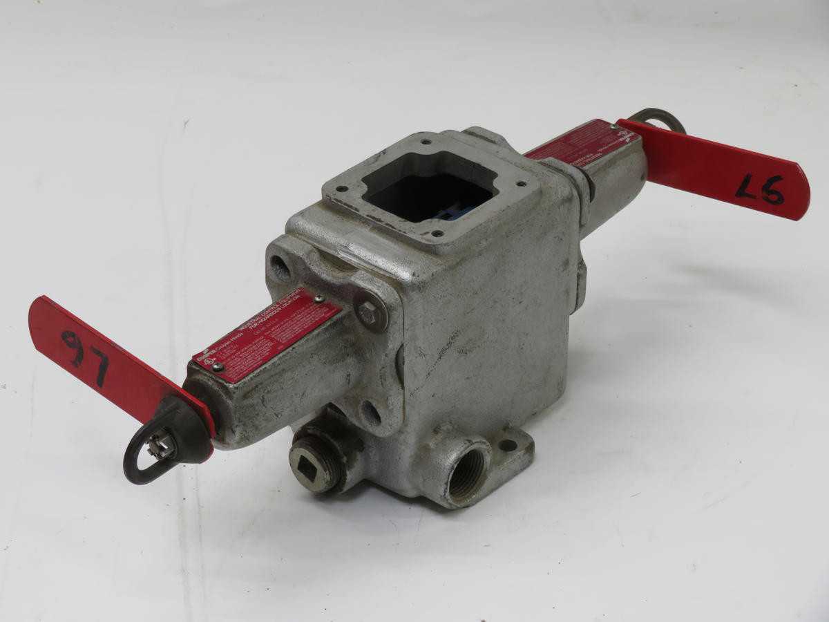 CROUSE-HINDS AFUL6 SELECTOR SWITCH T216250 - SWITCHES