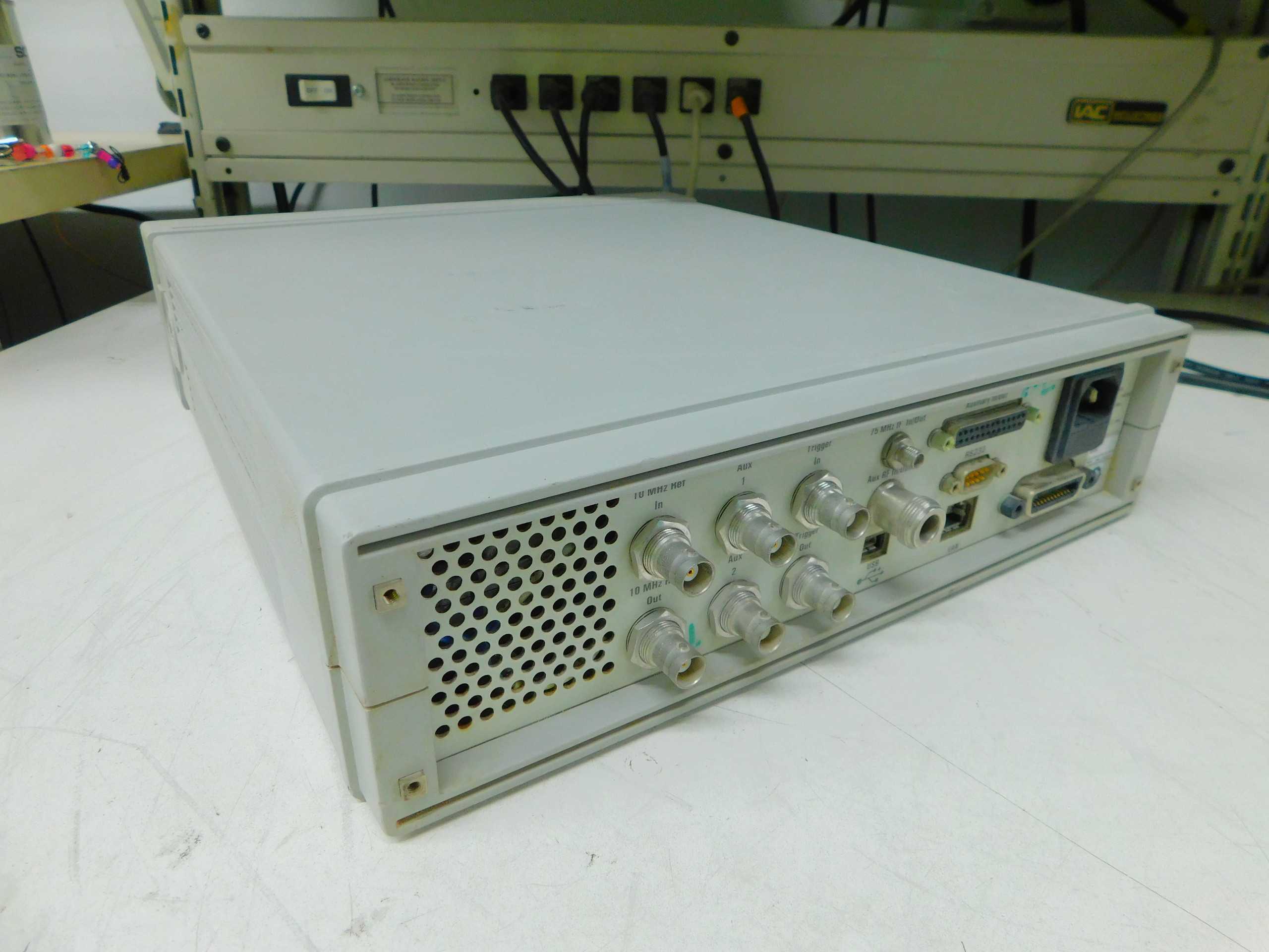 AGILENT N4010A WIRELESS CONNECTIVITY TEST SET, BLUETOOTH - ANALYZER