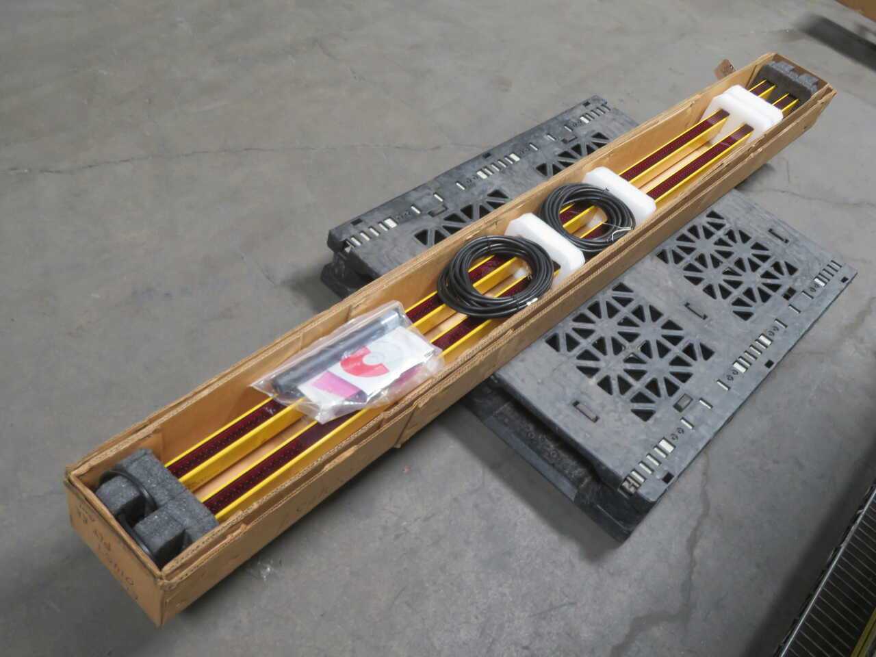 STI MS46-30-2095-Q1-X 70157-1024 LIGHT CURTAIN - AUTOMATION & CONTROLS