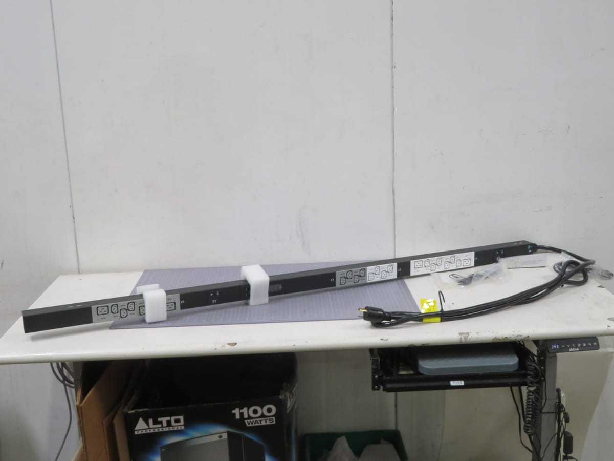 HP 866827-008 HPE 4.9 KVA 208V 24OT NA/JP SWTD PDU FL T197518 - POWER SUPPLIES
