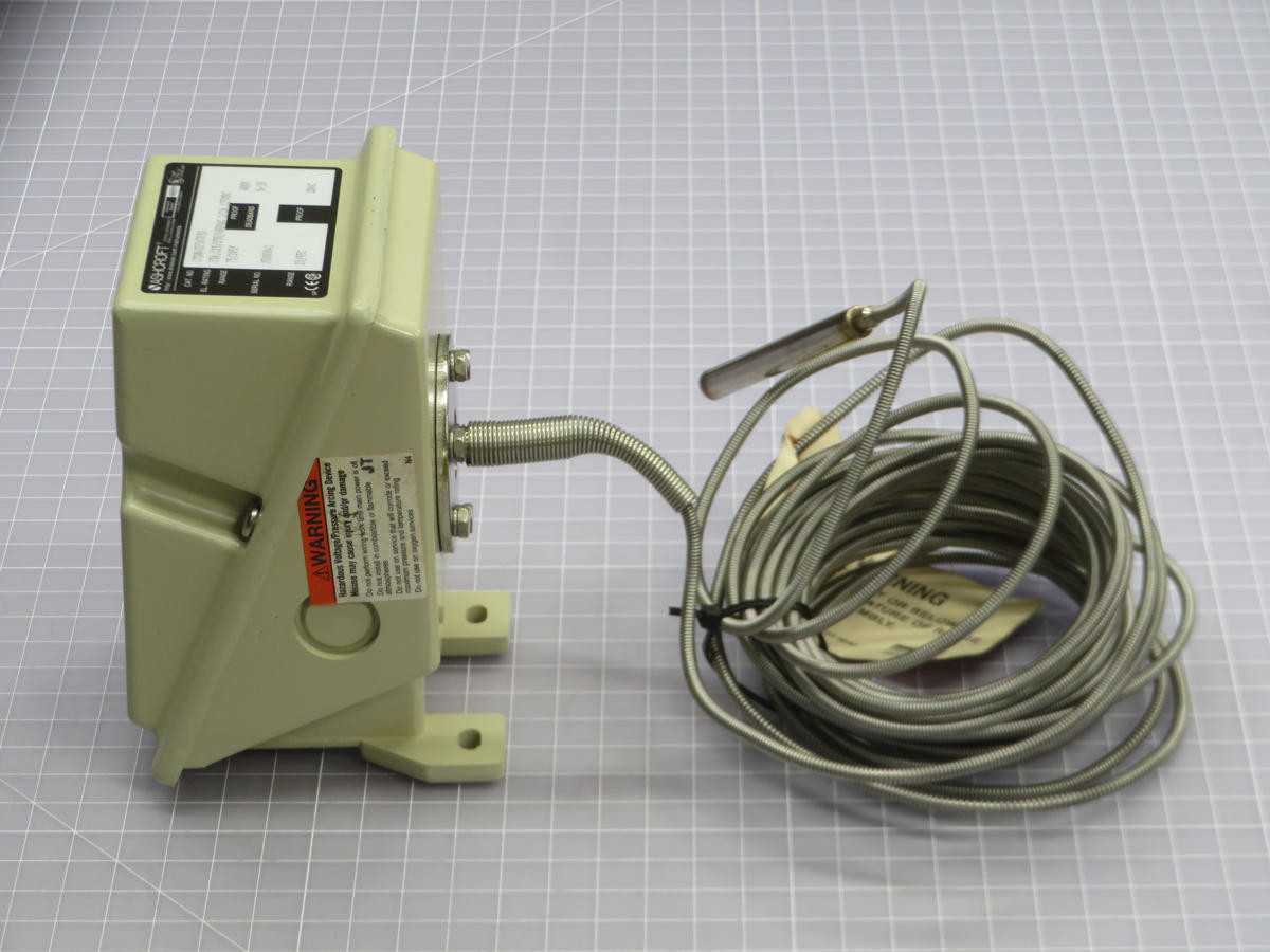 Ashcroft LTSN4G25A7030 Temperature Switches T240764 - SWITCHES