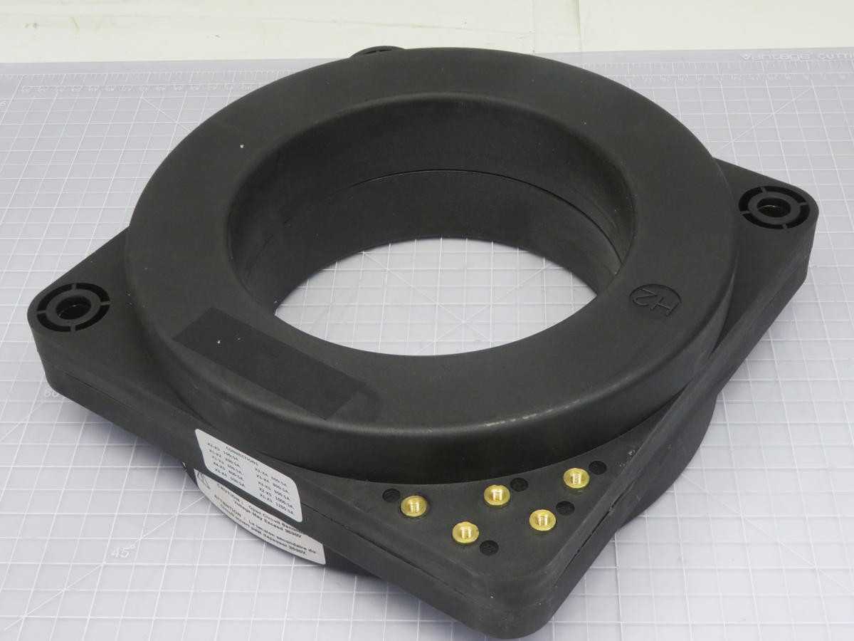 Instrument Transformers 781-122MR Current Transformer 1200:5A RF Class 0.3 - POWER TRANSFORMERS