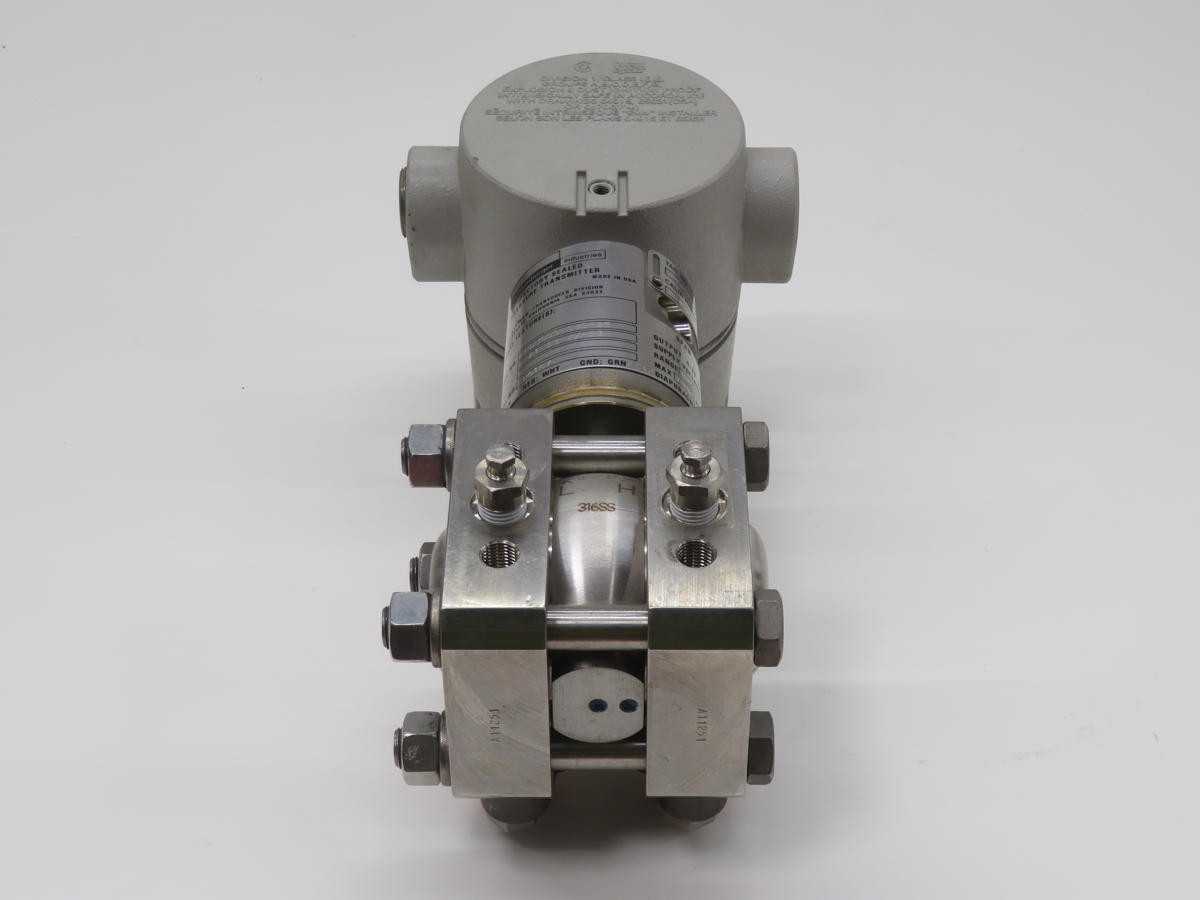 SCHLUMBERGER PD3000-030-58-21-19-XX-13 PRESSURE TRANSMITTER T238471 - PRESSURE TRANSMITTER