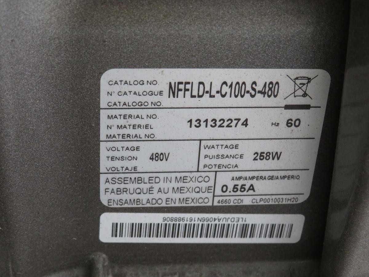 Eaton NFFLD-L-C100-S-480 Floodlight 480V 258W 0.55A - High Efficiency Lighting Solution - LIGHTING