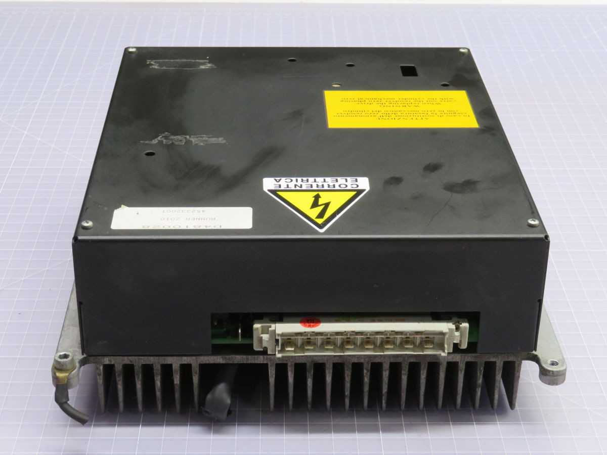 DINEMA E037 230337 RUNNER 2010 CONTROL T254452 - OPERATOR CONTROLS