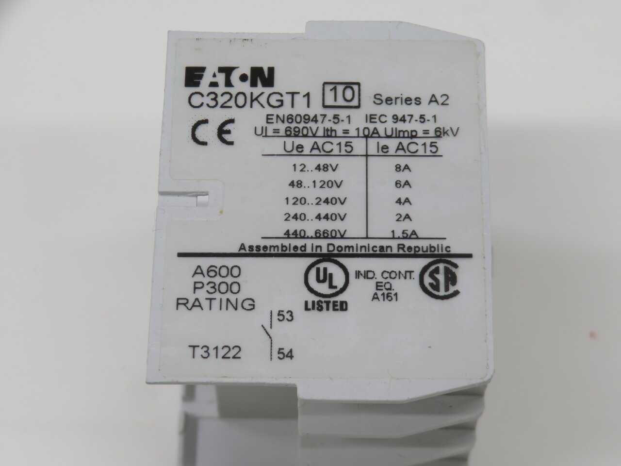 Lot Of 14 Eaton C320KGT1 Freedom NEMA Auxiliary Contactors - CONTACTORS