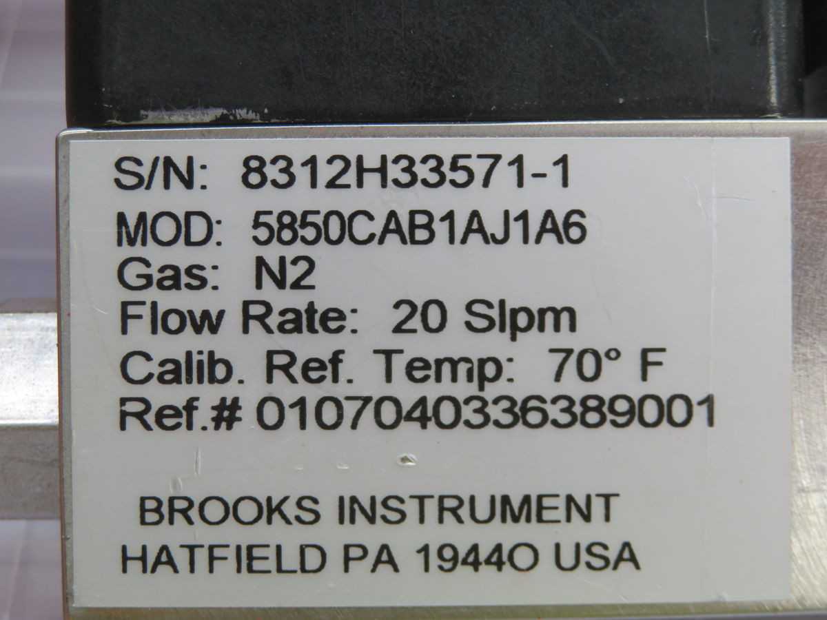 BROOKS INSTRUMENT 5850CAB1AJ1A6 MASS FLOW CONTROLLER T258200 - FLOW MEASUREMENT