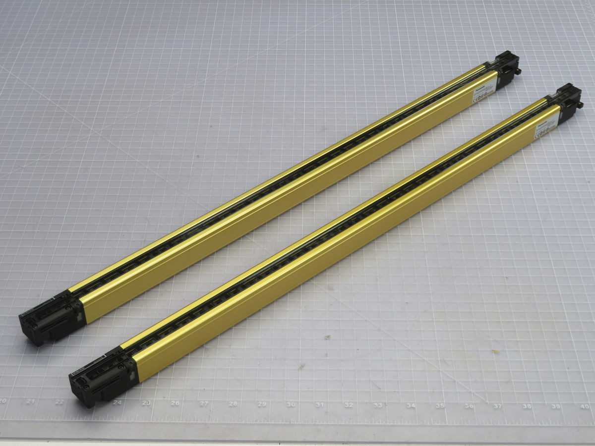 PANASONIC SF4D-H36 LIGHT CURTAIN EMITTER T260021 - SENSORS