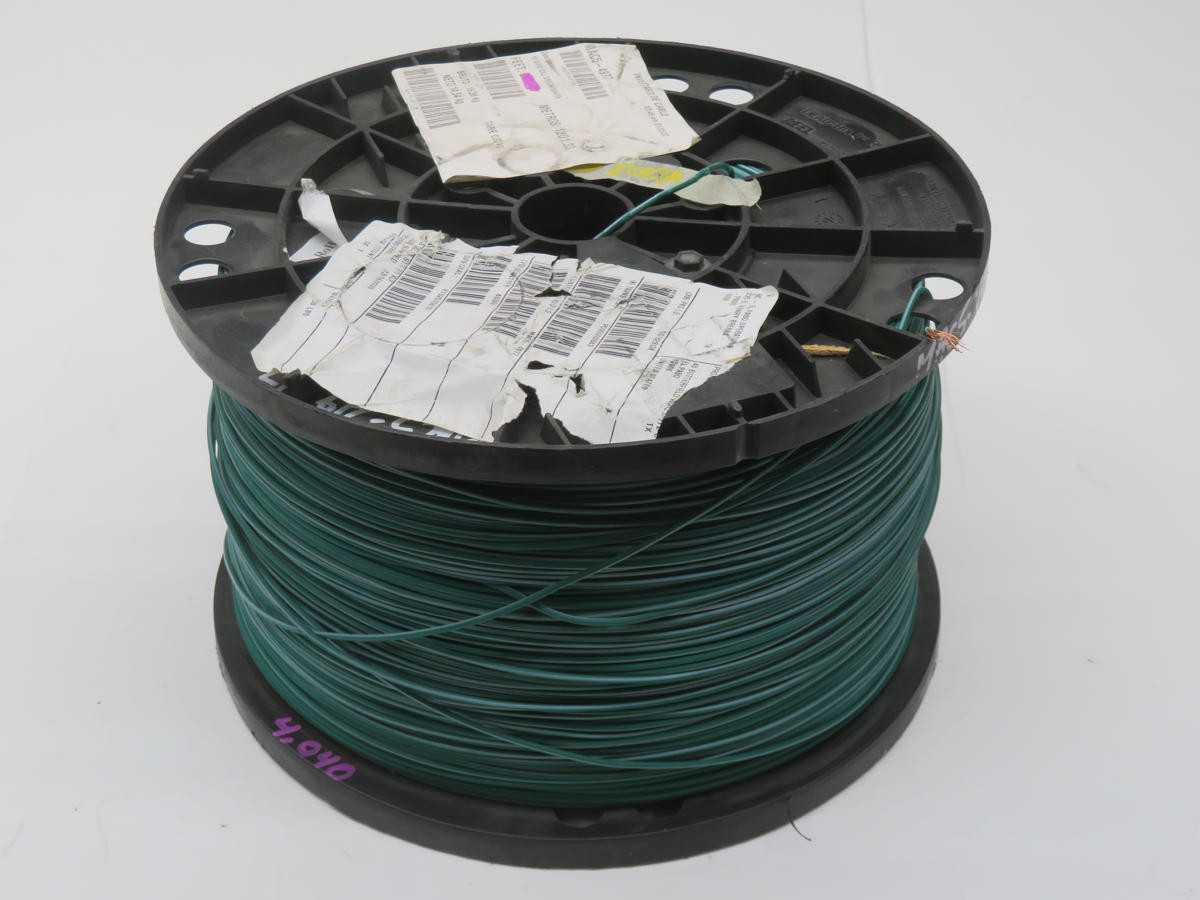 LOT OF 4000 INVENTARIO DE CABLE MAC5-4977 ELECTRICAL WIRE T236542 - ELECTRICAL WIRE