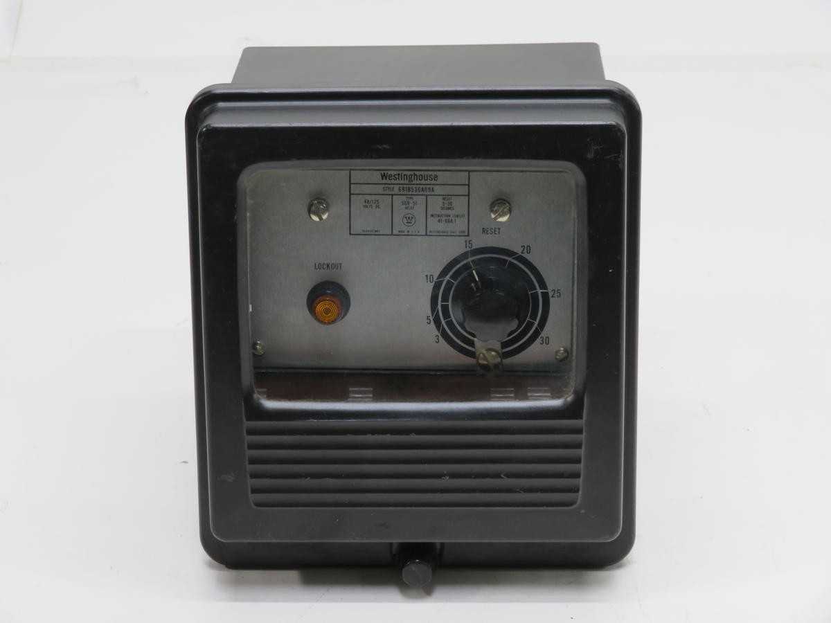WESTINGHOUSE 691B536A09A TYPE SGR-51 RECLOSING RELAY T210301 - PROTECTION RELAY