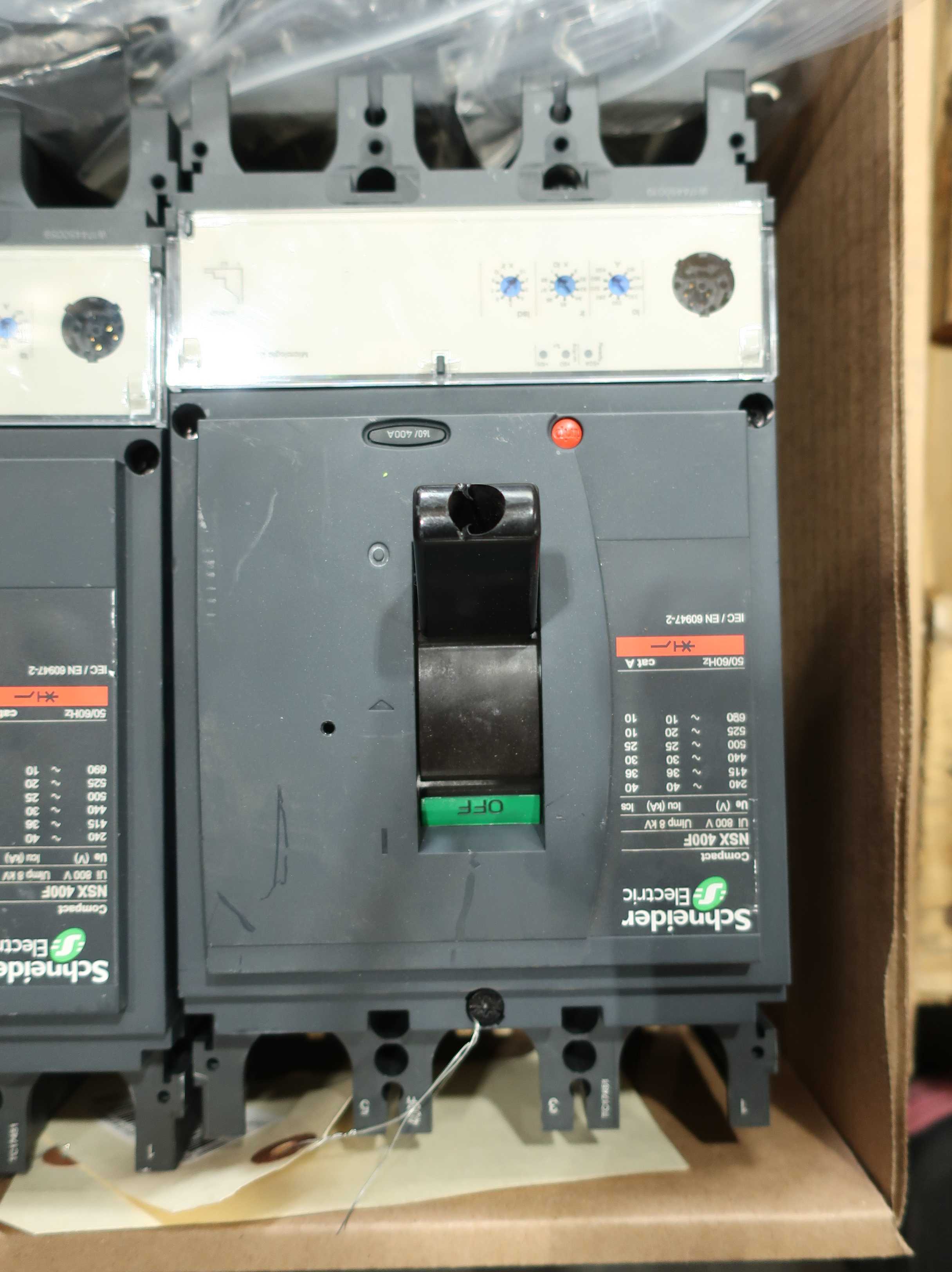 SKU 1779483 - 2 PALLETS OF ASSORTED CIRCUIT BREAKERS - CIRCUIT BREAKERS