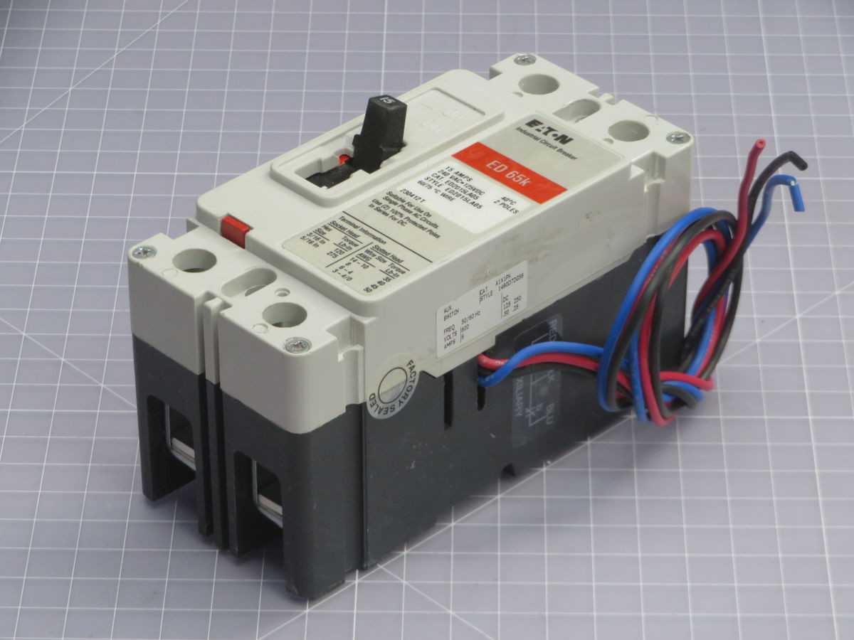Eaton ED2015LA05 ED65K Molded Case Circuit Breaker T246053 - CIRCUIT BREAKERS