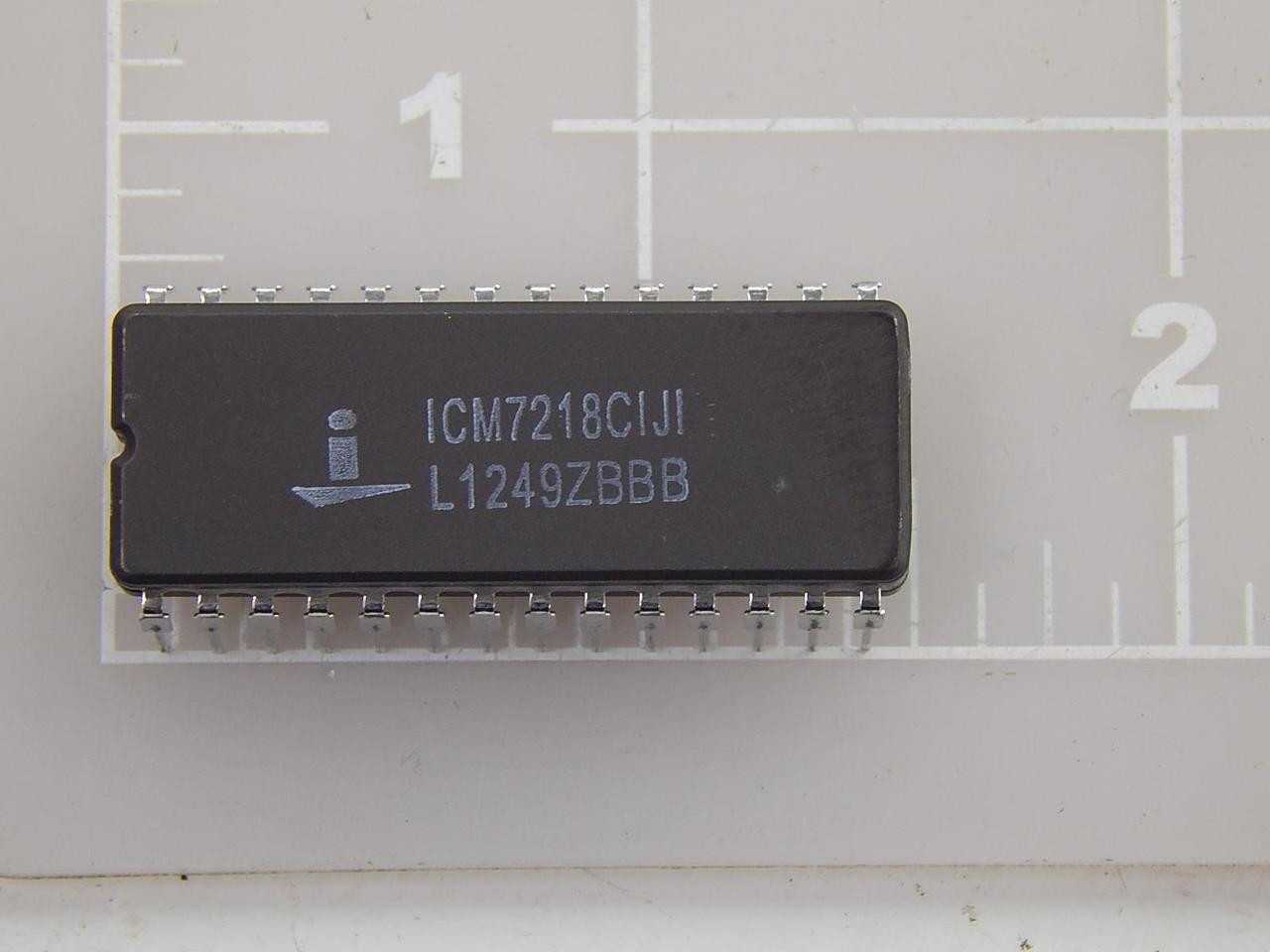 LOT OF 87 INTERSIL ICM7218CIJI L1249ZBBB LED DISPLAY DRIVERS DISPLAY 8 DIG LED DRIVER 28CDIP IND T88 - DISPLAYS