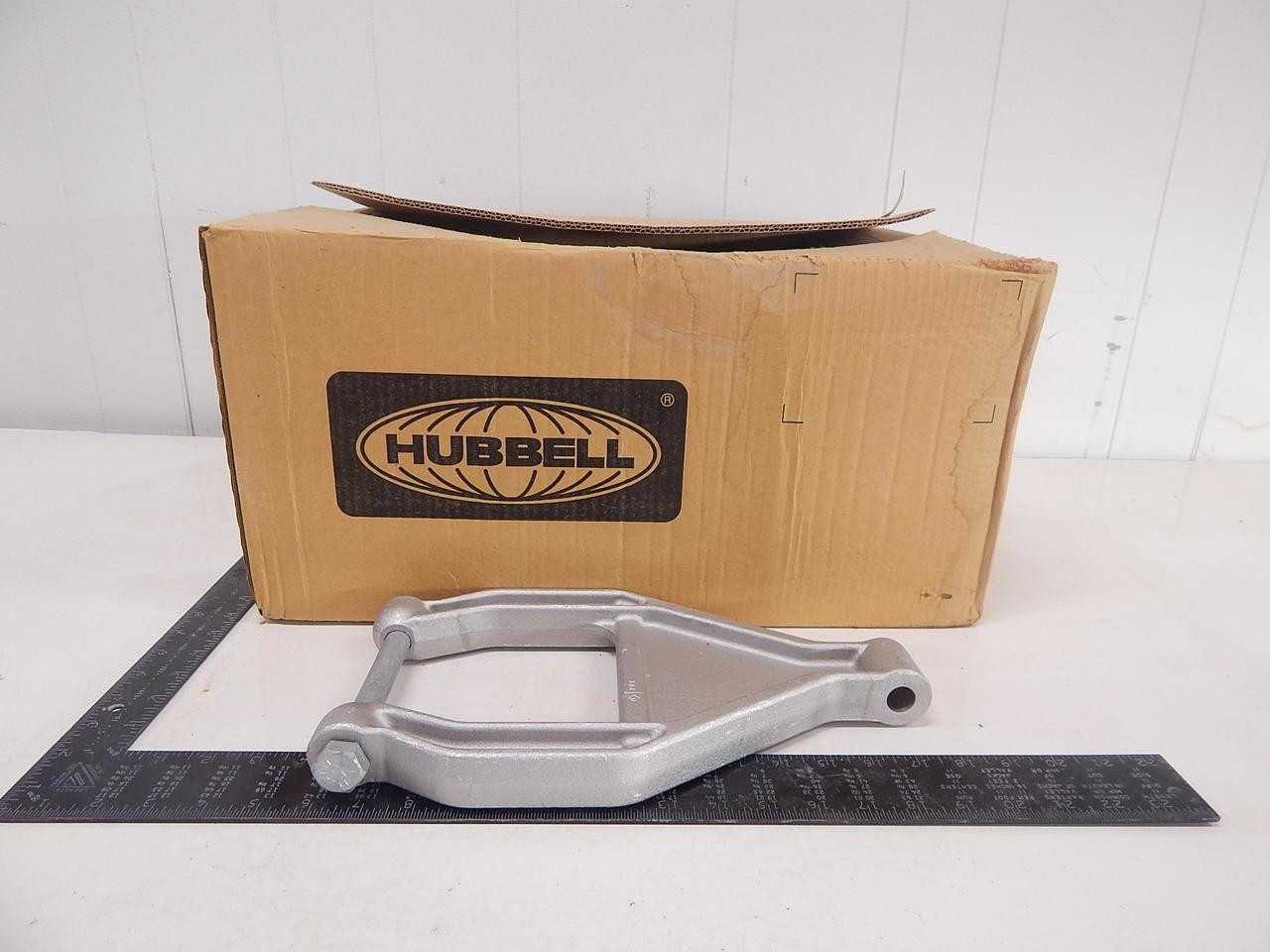 LOT OF 18 HUBBELL ANDERSON YPW3020412 YOKE AL SUSP BUNDLING T92448 - ELECTRICAL COMPONENTS