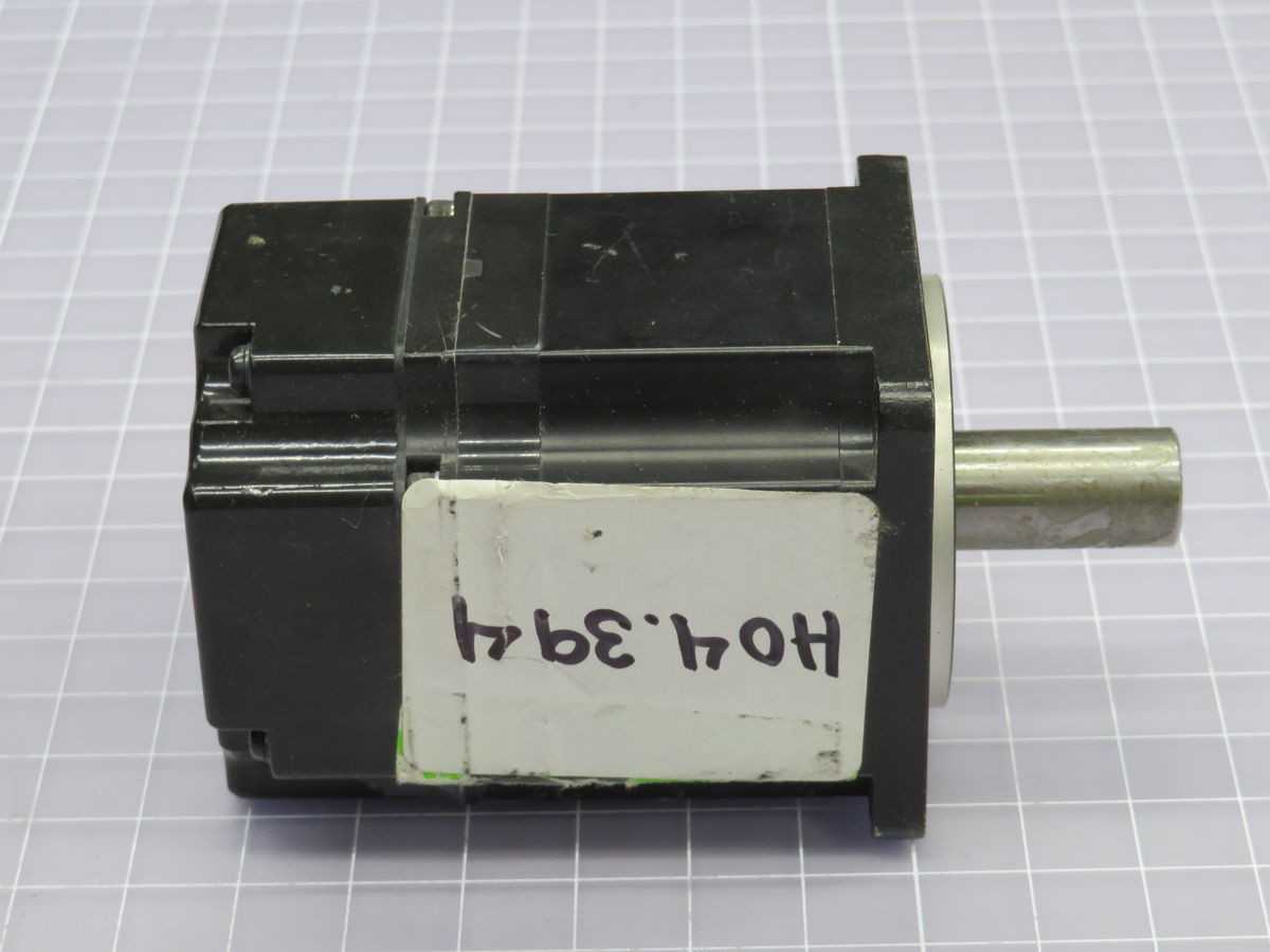 YASKAWA SGMJV-02AAA61 AC SERVO MOTOR BH0289 - SERVO