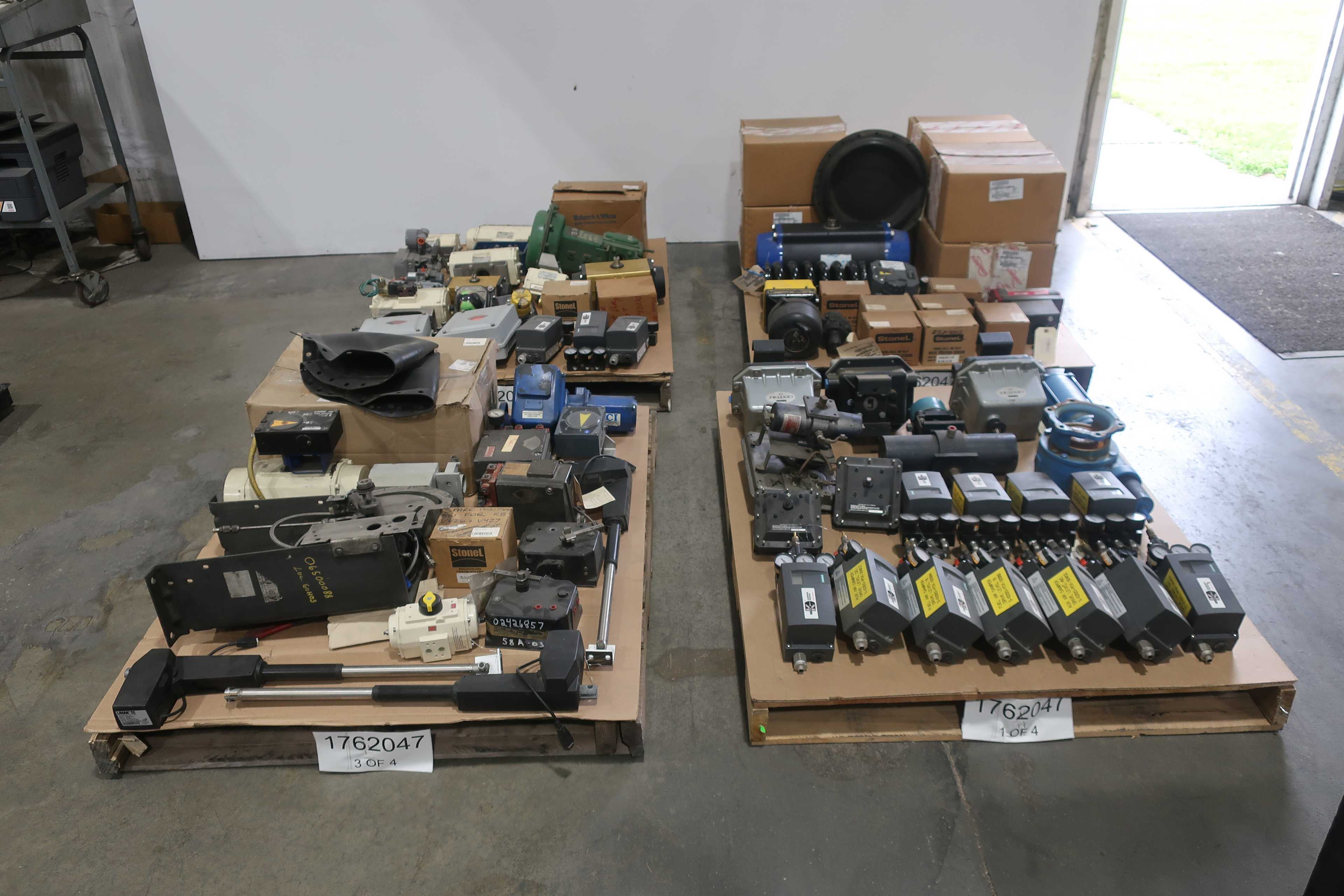SKU 1762047 - 4 PALLETS OF ASSORTED VALVE ACTUATORS, INDICATORS, POSITIONERS - VALVE POSITIONERS & INDICATORS