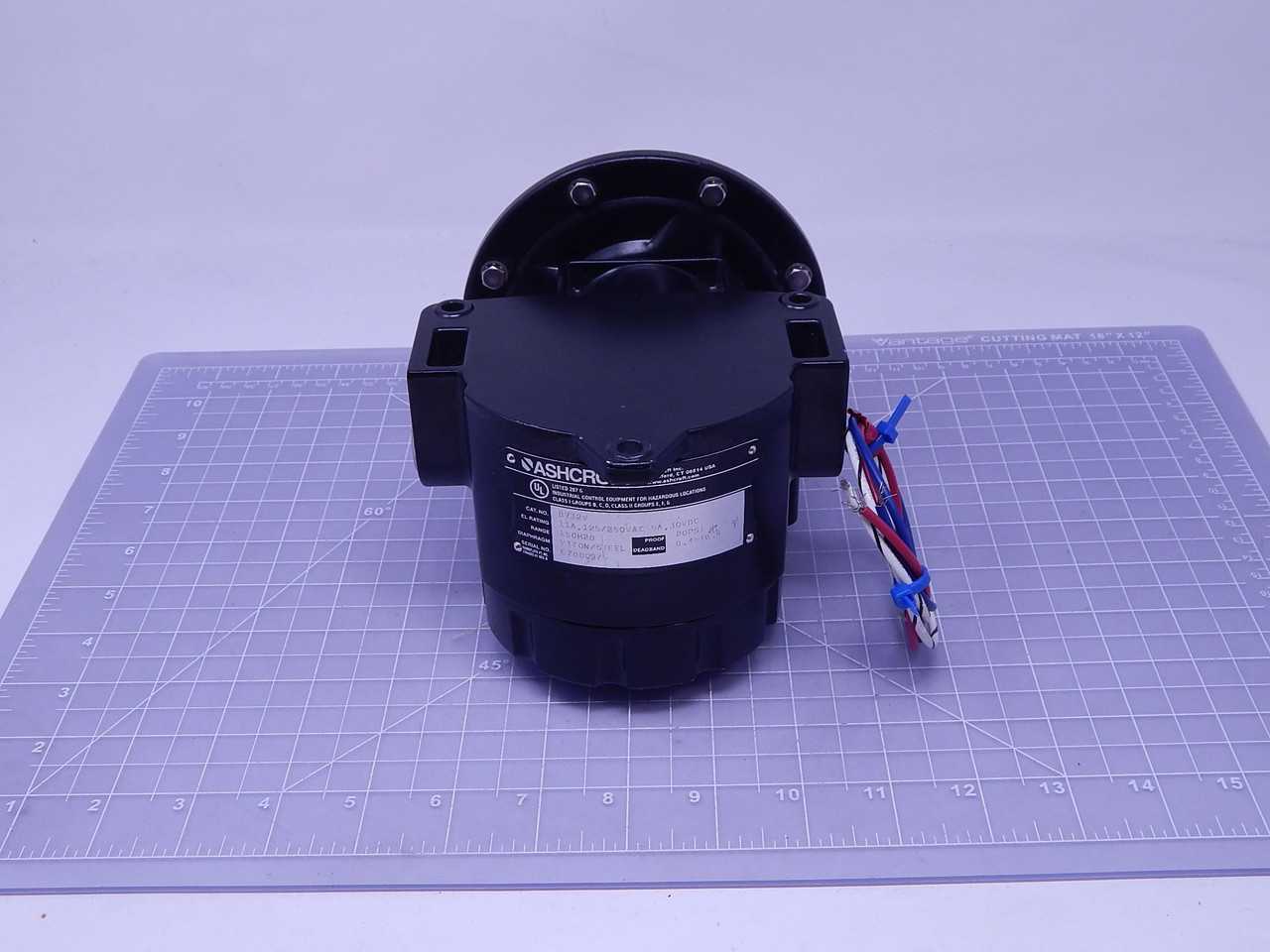 ASHCROFT B732V EXPLOSION PROOF CLASS 1 PRESSURE SWITCH T139721 - SWITCHES