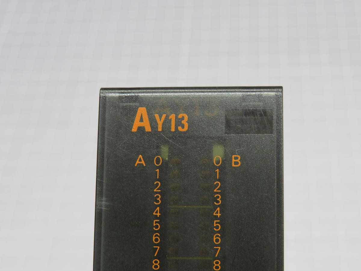 MITSUBISHI AY13 OUTPUT MODULE T229348 - PLC MODULES