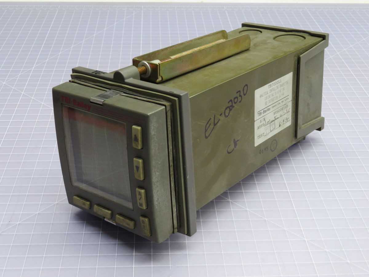 TBI-BAILEY TB7000L1 ANALYTICAL CONTROLLING TRANSMITTER T254292 - FLOW TRANSMITTER
