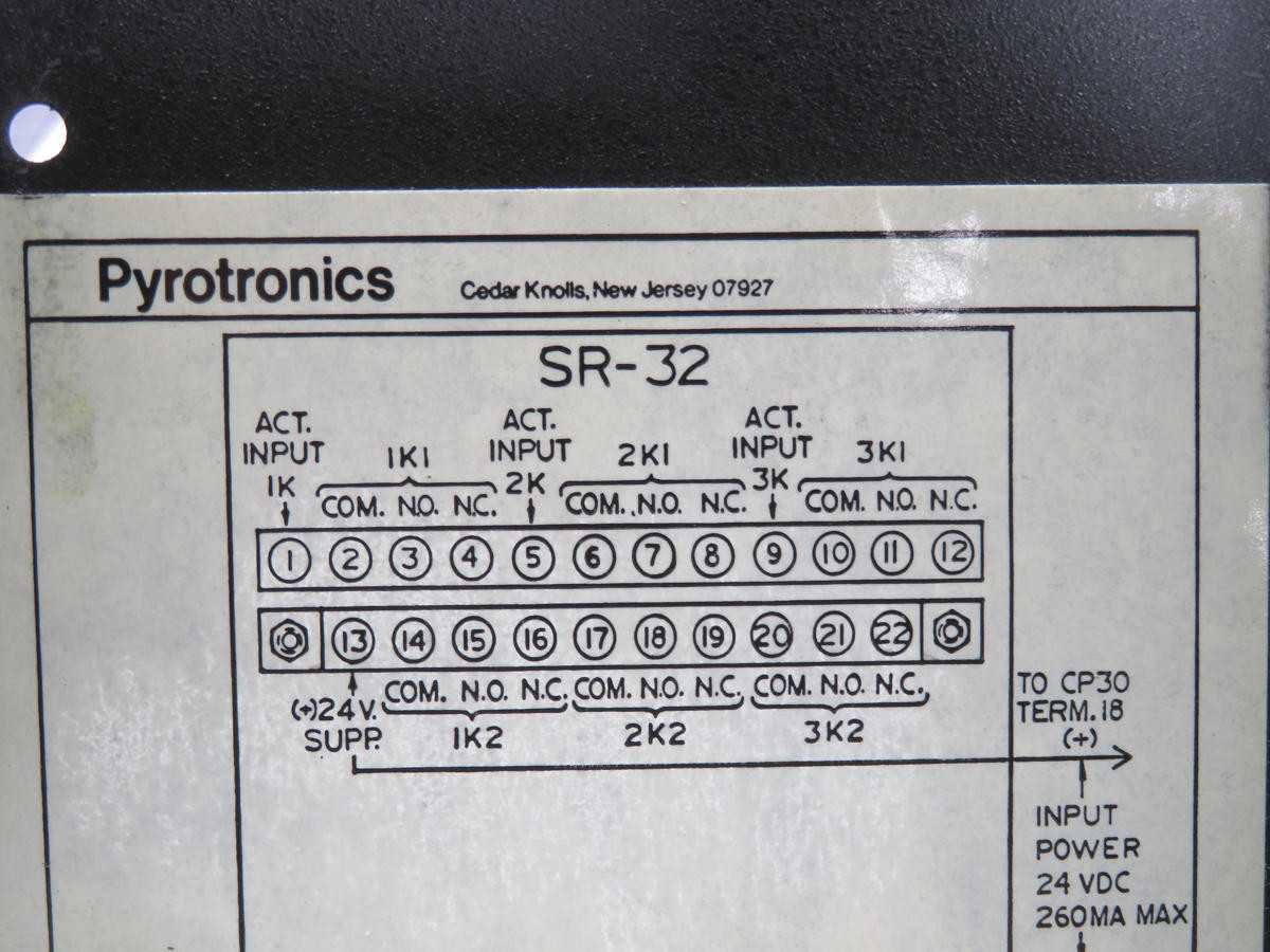 Pyrotronics SR-32 Relay Module T235393 - Reliable Control Solution - ELECTRICAL RELAYS