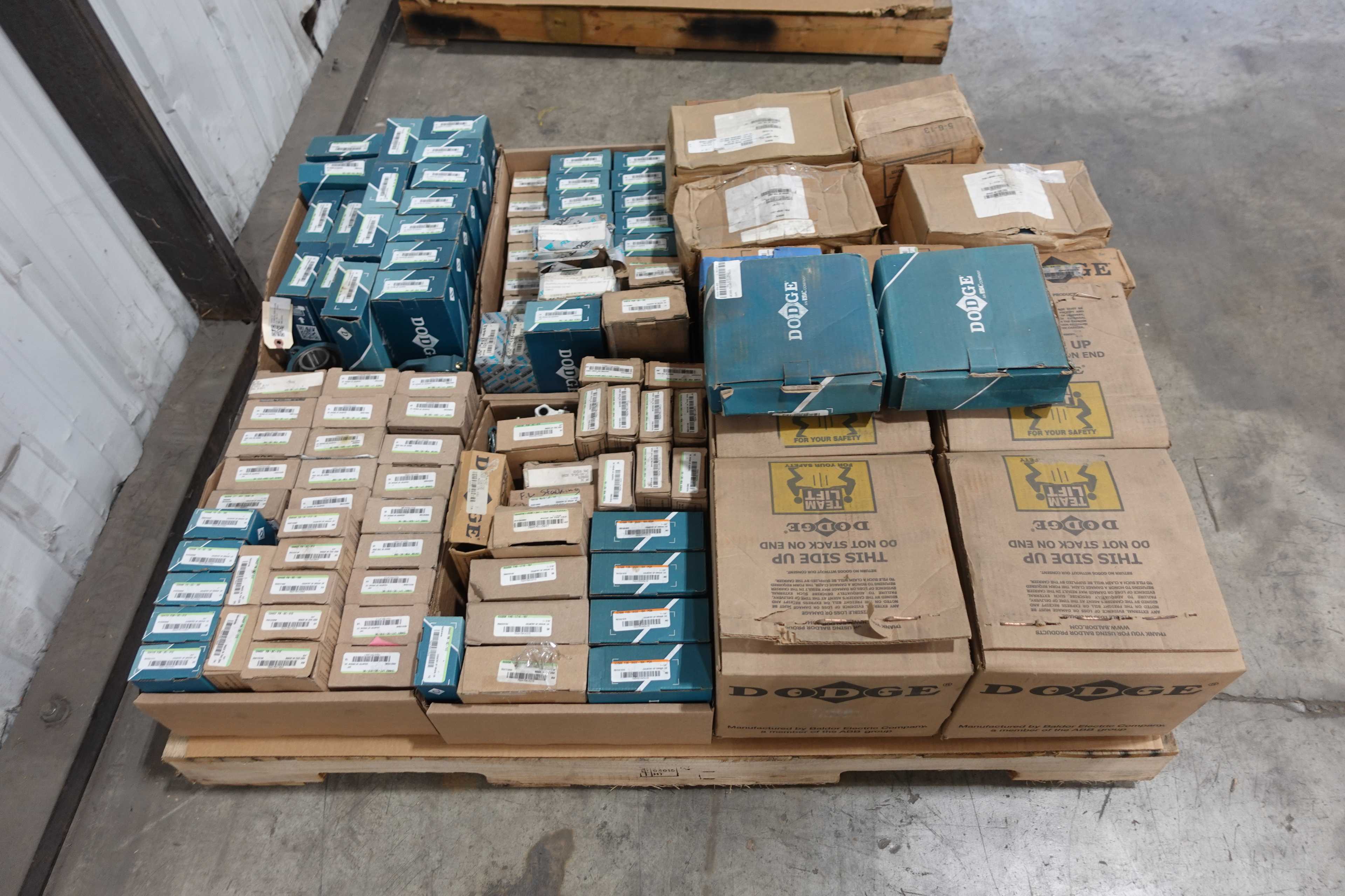SKU 1765985 - PALLET OF ASSORTED DODGE MOUNTED BEARINGS - BEARINGS