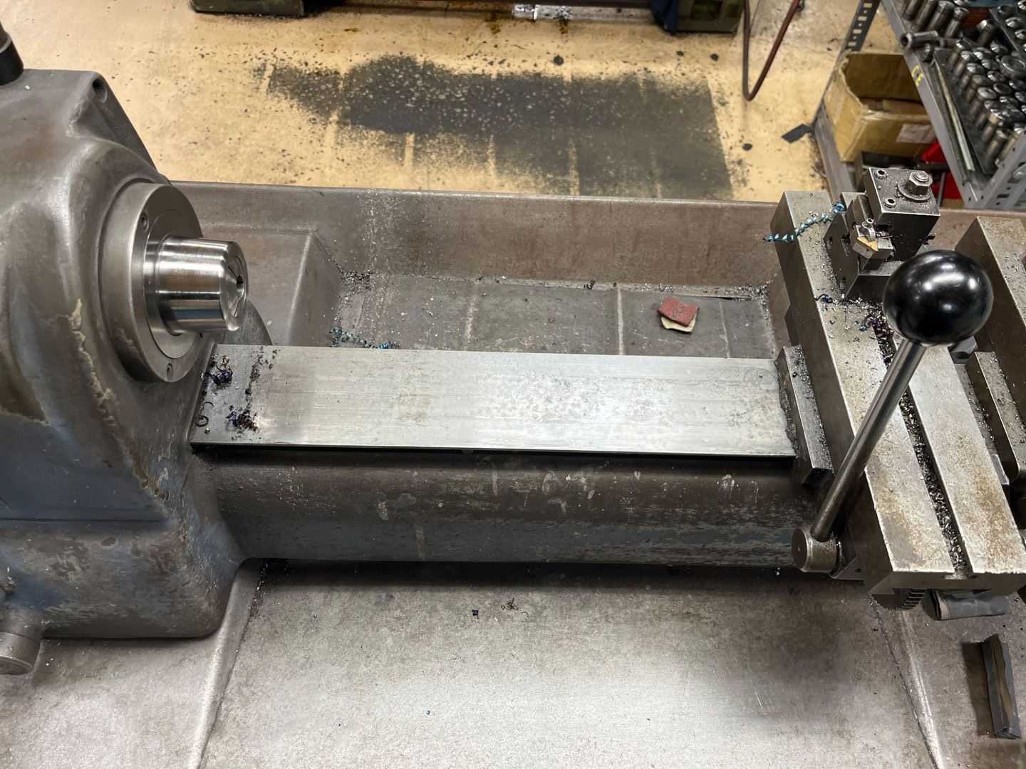 Hardinge DSM59 Manual Lathe - 220V, 3500 RPM, 1 HP, 36" Bed, 9" Swing - MANUAL LATHES