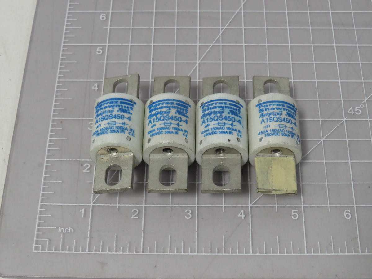 LOT OF 4 FERRAZ SHAWMUT A15QS450-4 150V MERSEN 450 AMP KT423 - FUSES