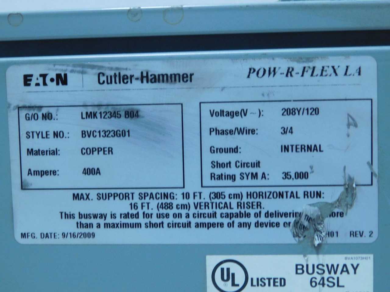 EATON POW-R-FLEX LA LMK 12345 B04 BUSWAY CIRCUIT BREAKER ENCLOSURE T149051 - PLUGS & RECEPTACLES