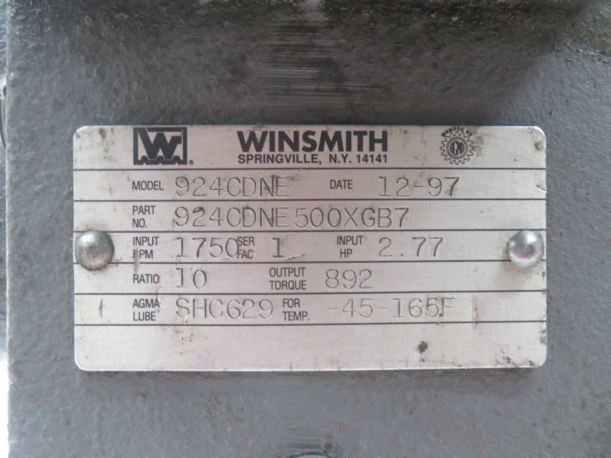 ALLEN BRADLEY MPL-A4520K-HJ22AA SERVO MOTOR T247449 - GEAR REDUCERS