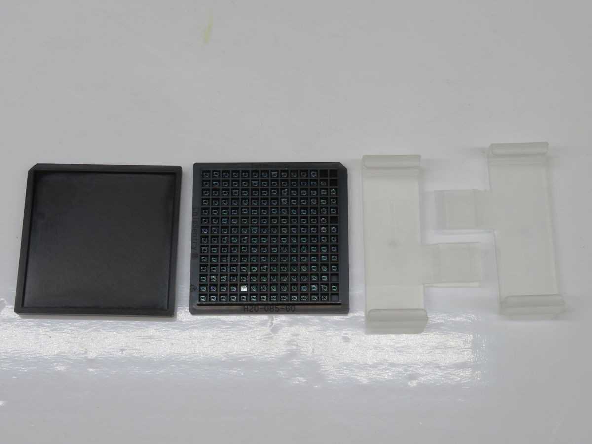 LOT OF 400 P7405A-01K-30-C BARE DIE/CSP TRAY T255001 - ELECTRONIC COMPONENTS