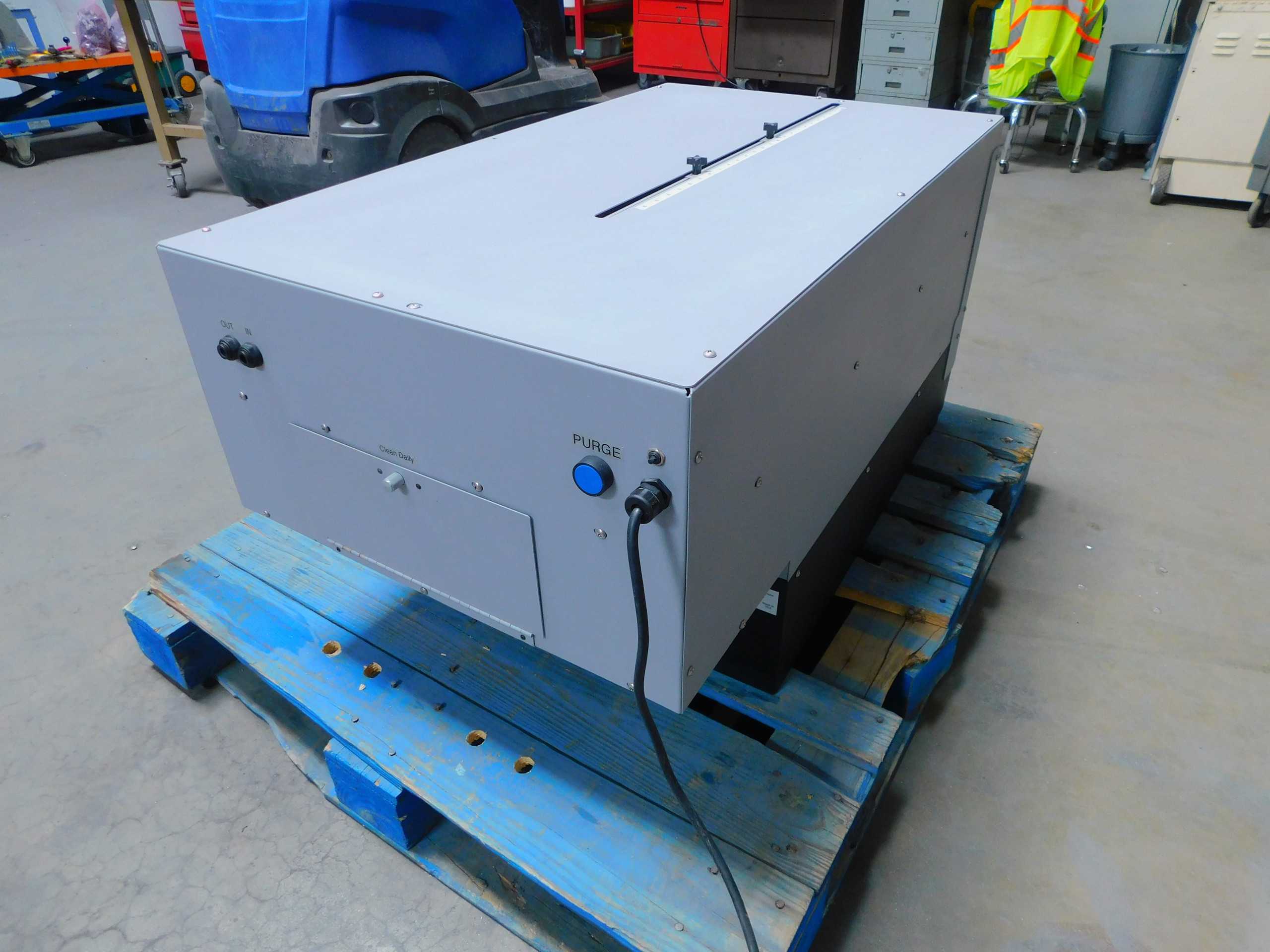 Equipment Zone SpeedTreater-TX DTG Pretreatment Machine - PRINTING