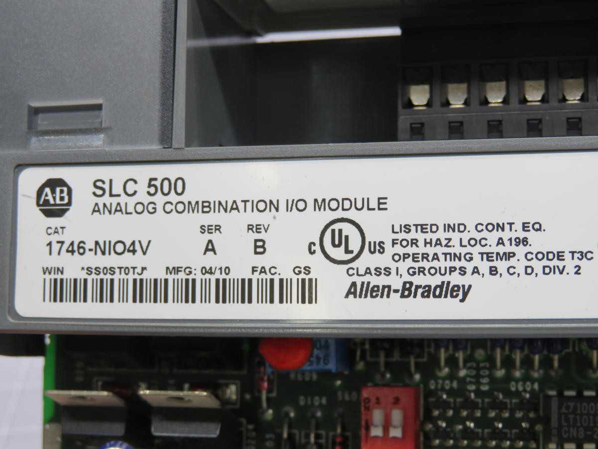 Allen Bradley 1746-NIO4V SLC500 Analog Combination I/O Module T214728 - INDUSTRIAL PARTS
