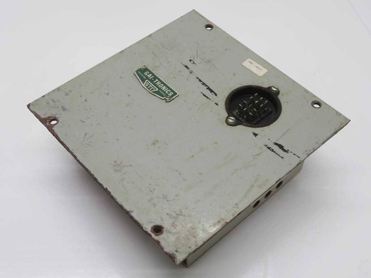 GAI-Tronics Corporation 688801 Remote Station Amplifier T213674 - OPERATOR CONTROLS