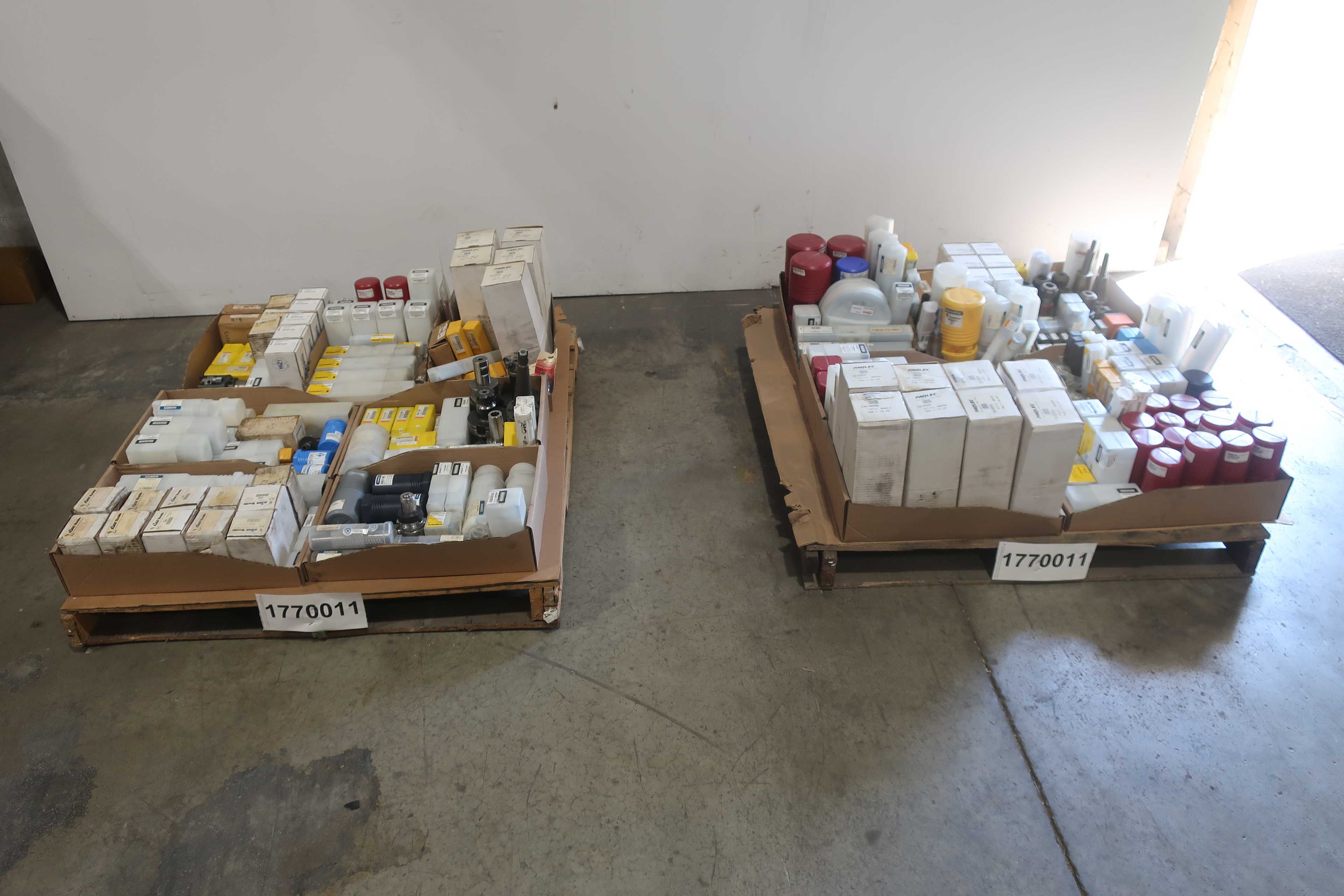 SKU 1770011 - 2 PALLETS OF ASSORTED TOOL HOLDERS - MACHINE TOOLING