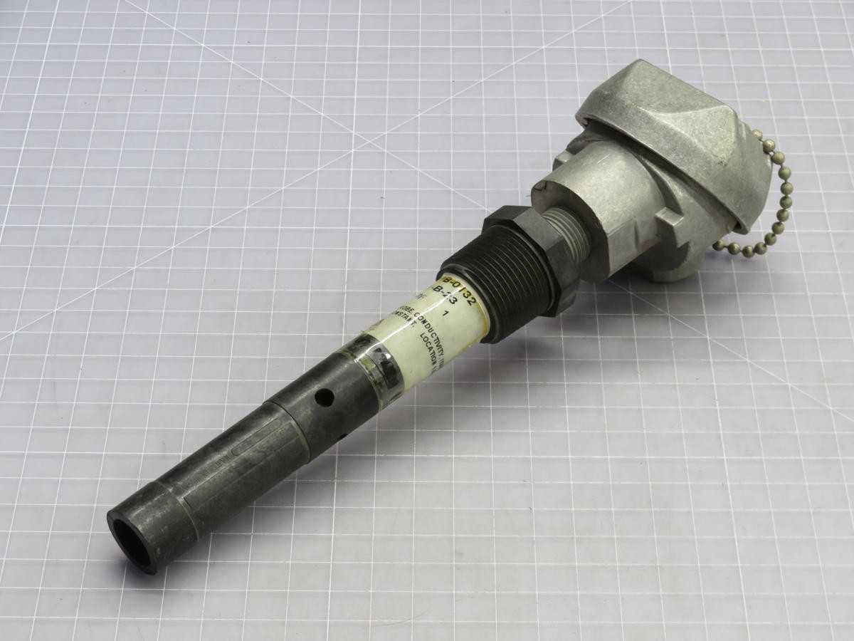 HONEYWELL 04905-X01-33-333-X1-000-L00 CONDUCTIVITY CELL WITH TEMPERATURE COMPENSATOR T233444 - PH & ORP MEASUREMENT