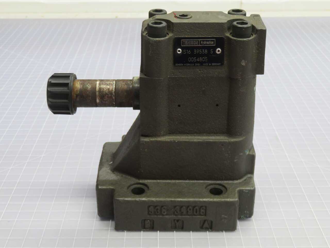 Denison Hydraulics D4S06 Hydraulic Directional Control Valve T271006 B5 0054805 - HYDRAULIC VALVE