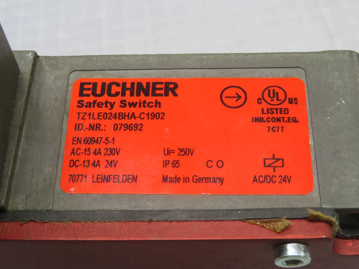EUCHNER TZILE024BHA-C1902 SAFETY SWITCH T242445 - SWITCHES