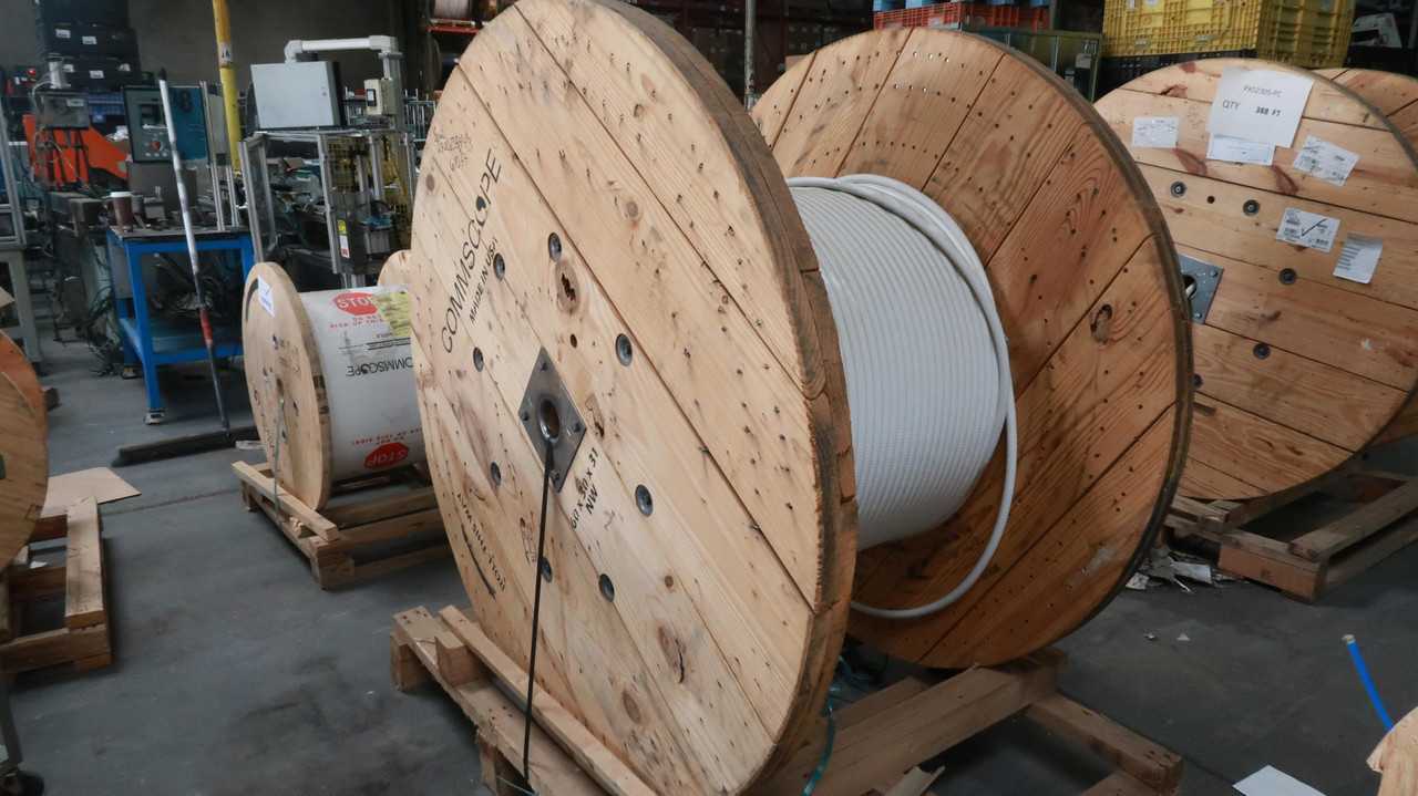 CommScope Armored OFCP Teraspeed Single Mode Fiber Optic Cable 96 Fiber 600 ft - FIBER OPTIC CABLE