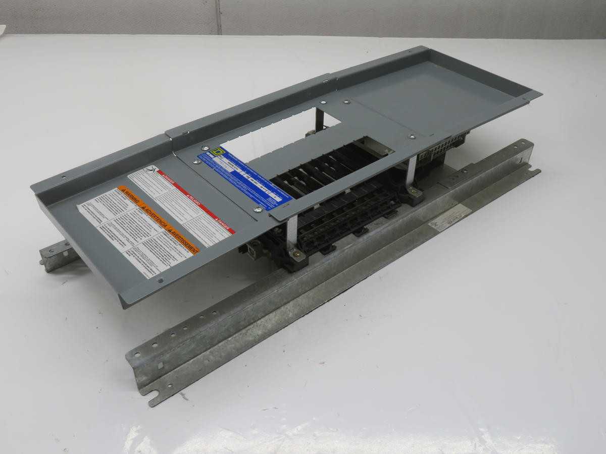 Schneider Electric Square D NQ418L1C14 NQ Panelboard T221985 - PANELBOARDS
