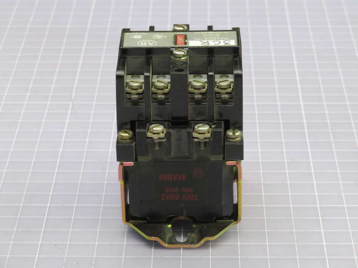 Allen Bradley 700-NT400A1 Industrial Control Relay T254601 - SAFETY RELAY