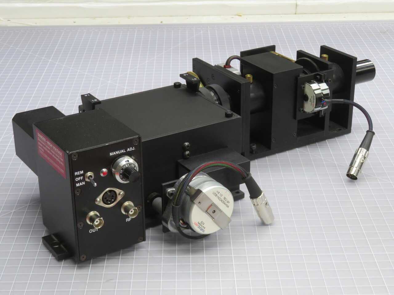 ISS 90021 Photon Counting Spectrofluorimeter T270680 For Accurate Measurements - CONSISTENCY ANALYZERS & METERS