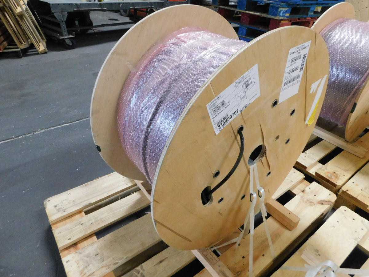 COMMSCOPE B-288-LN-8F-F24NS/17T 200 OPTICAL FIBER CABLE 288 FIBER SINGLE MODE 2400 FT. OUTDOOR MICRO - FIBER OPTIC CABLE