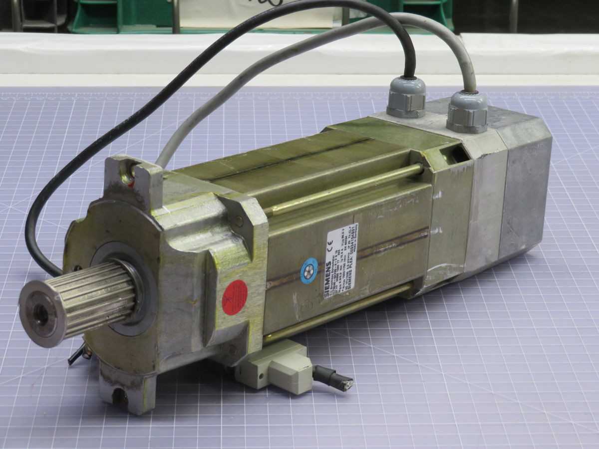 SIEMENS 1FT3046-6AZ99-9-Z S 15 BRUSHLESS SERVOMOTOR T253511 - SERVO MOTORS