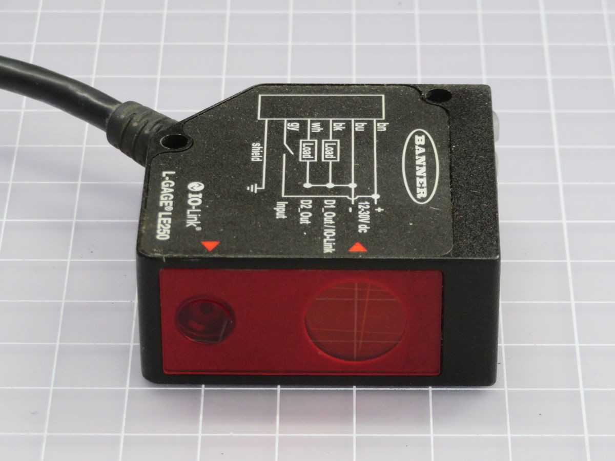 Banner LE250KQP Laser Displacement Sensor T260934 - SENSORS