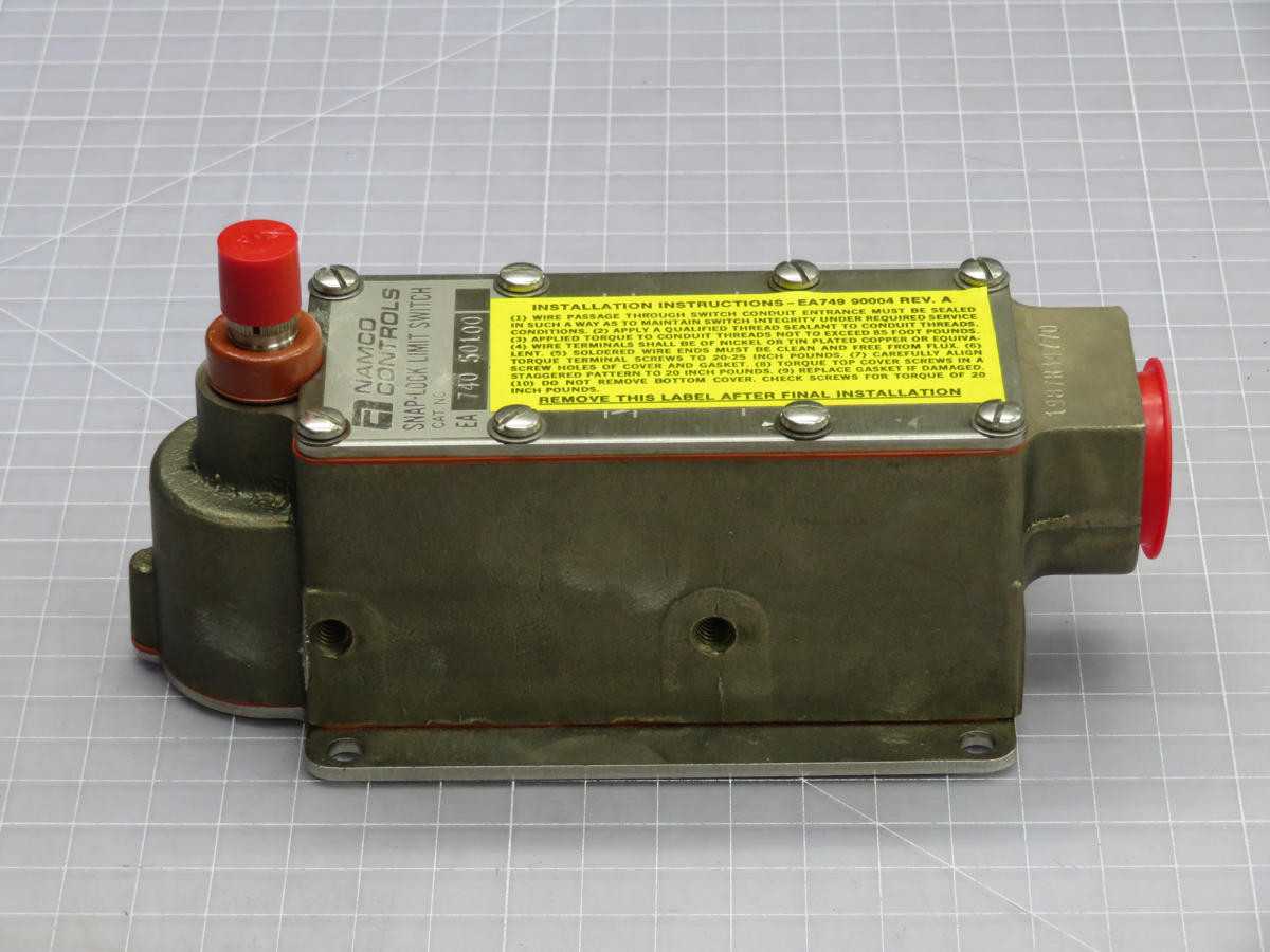 NAMCO EA740 50100 LIMIT SWITCH T233416 - SWITCHES