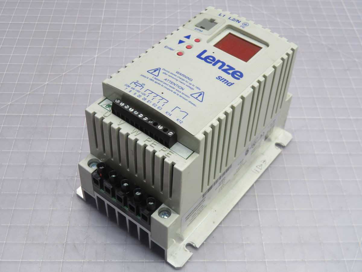 LENZE ESMD751X2SFA FREQUENCY INVERTER DRIVE T250238 - MOTOR DRIVES