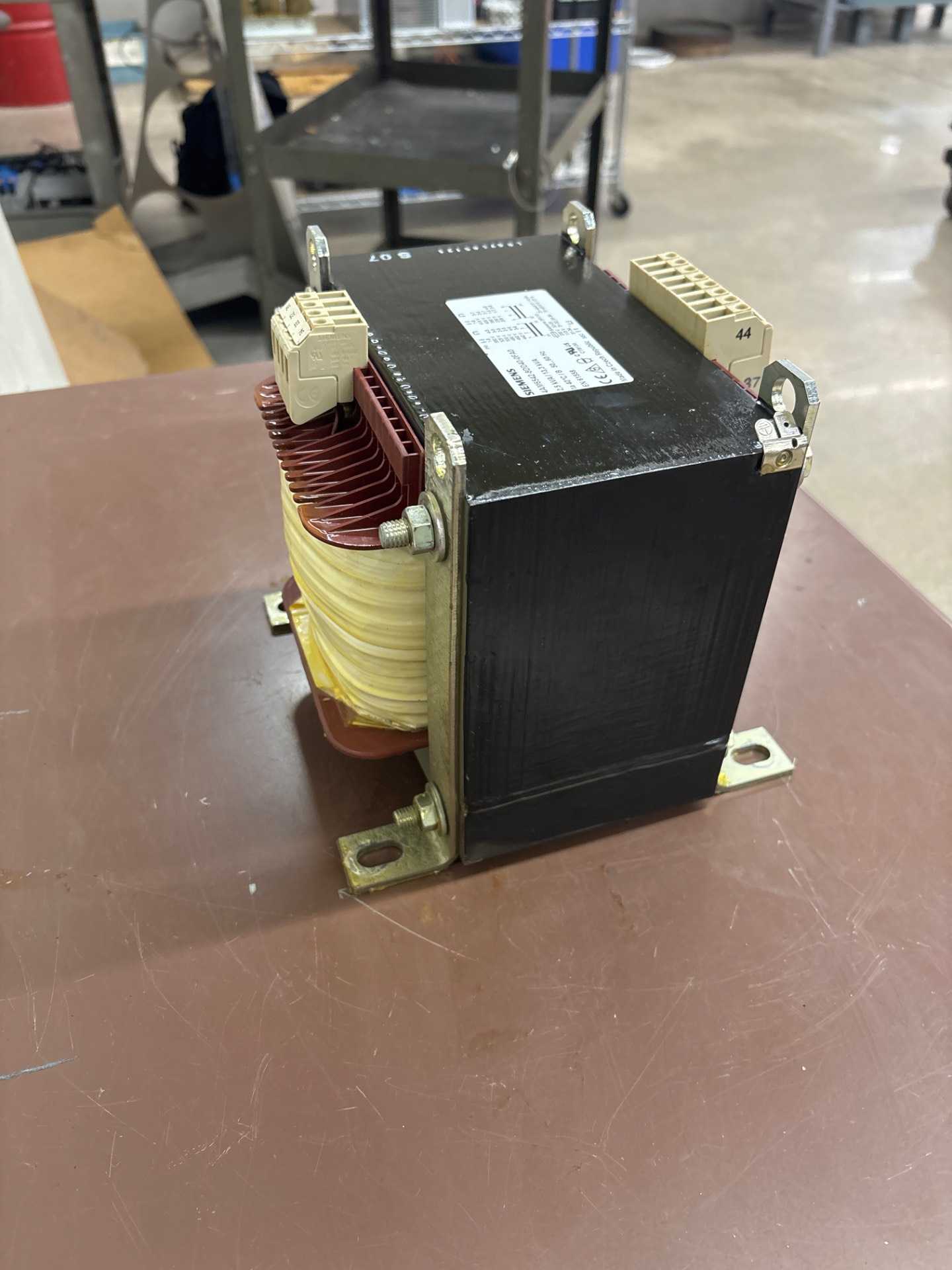 SIEMENS 4AM6542-8DD-0FA0 CONTROL TRANSFORMER - CONTROL TRANSFORMERS