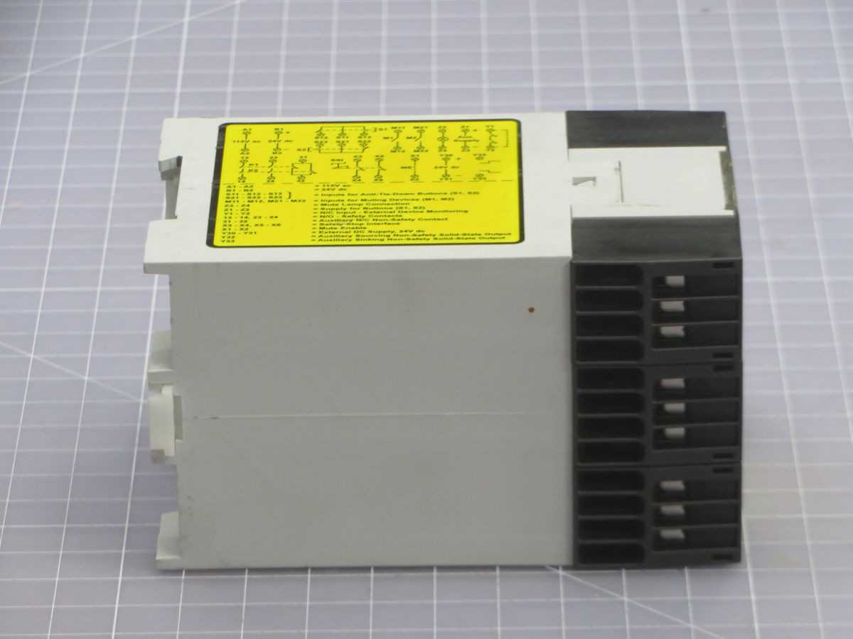 BANNER AT-GM-11KM CONTROL MODULE T247356 - PLC MODULES