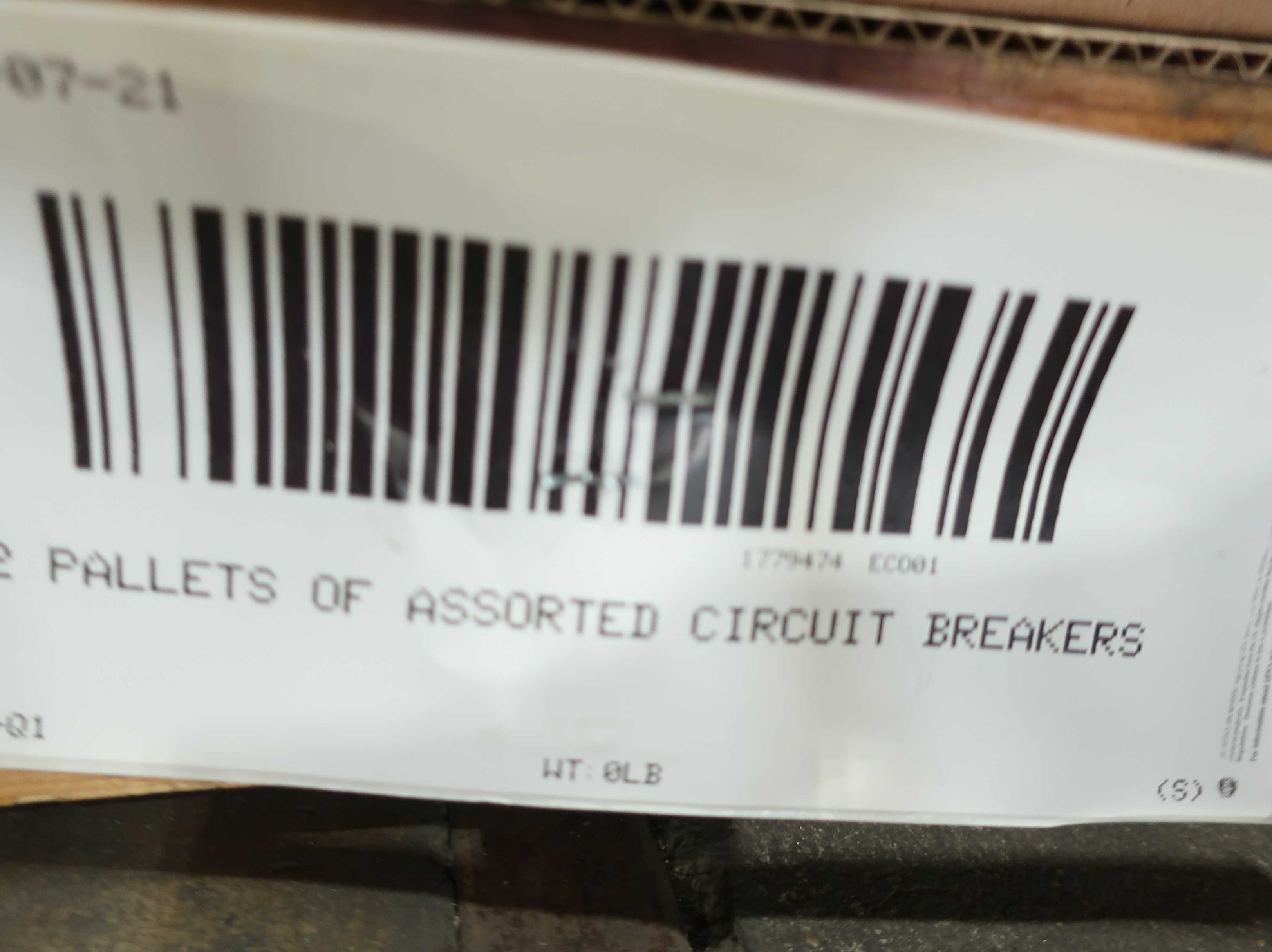 SKU 1779474 - 2 PALLETS OF ASSORTED CIRCUIT BREAKERS - CIRCUIT BREAKERS